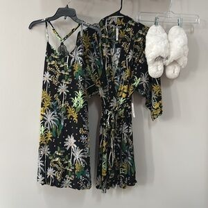 Soma Robe, Chemise, Slippers Bundle